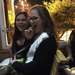 Meet your Posher, Emily